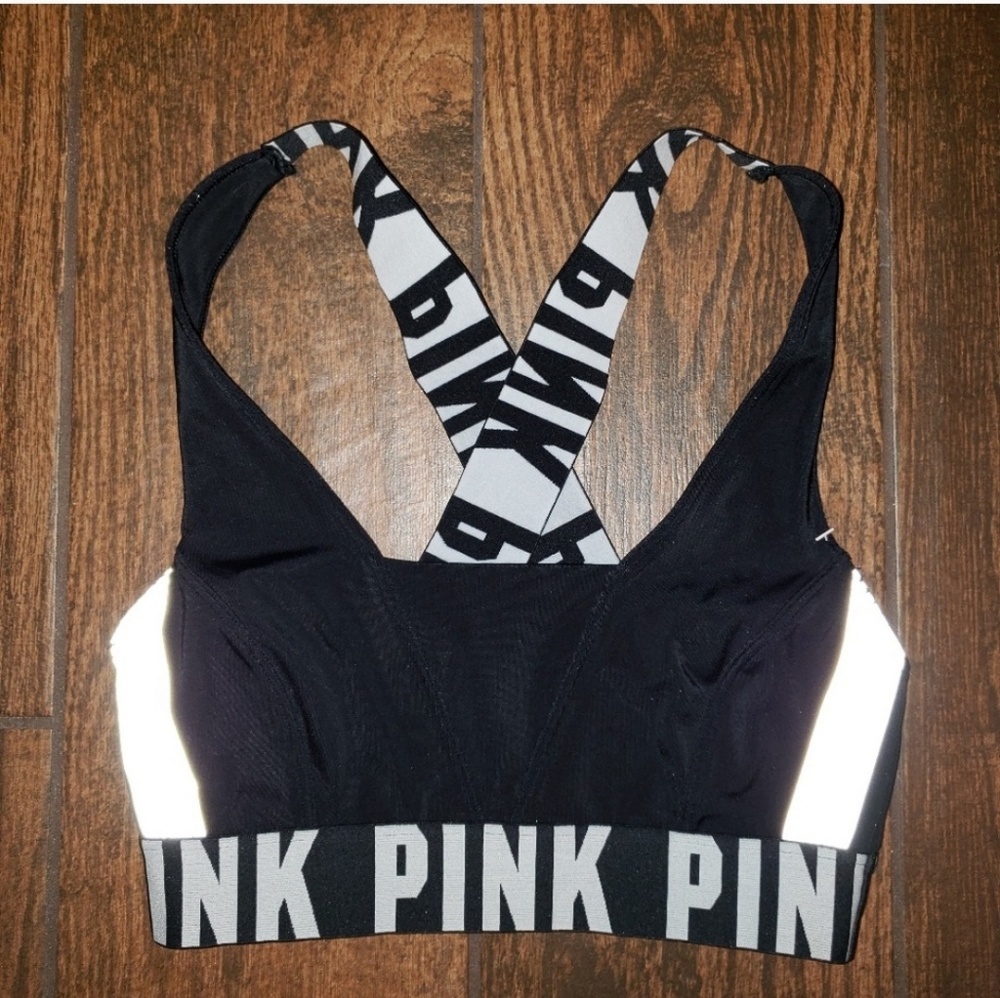 PiNK cross back sports bra🤩❤